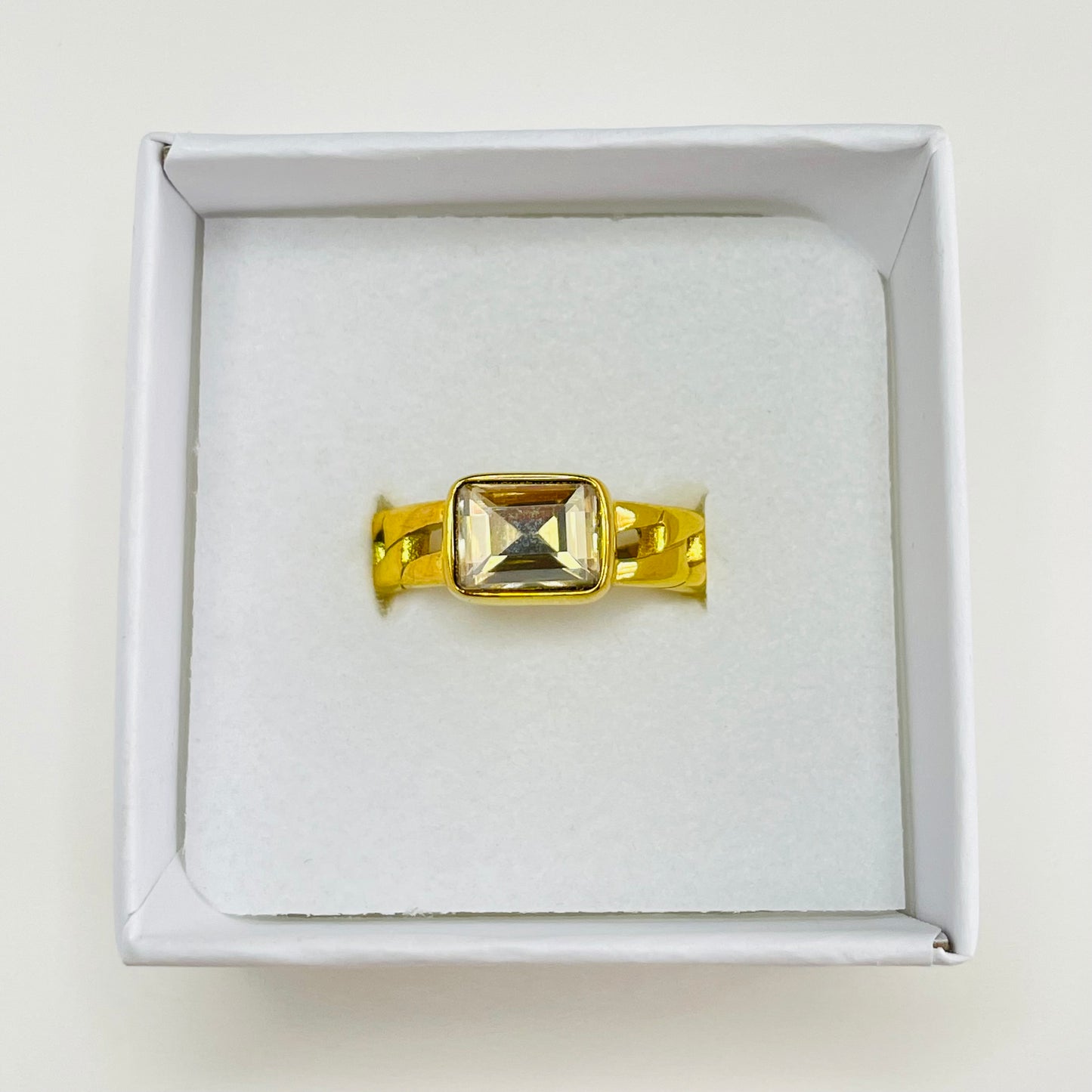 ANILLO ZIRCON - GOLD