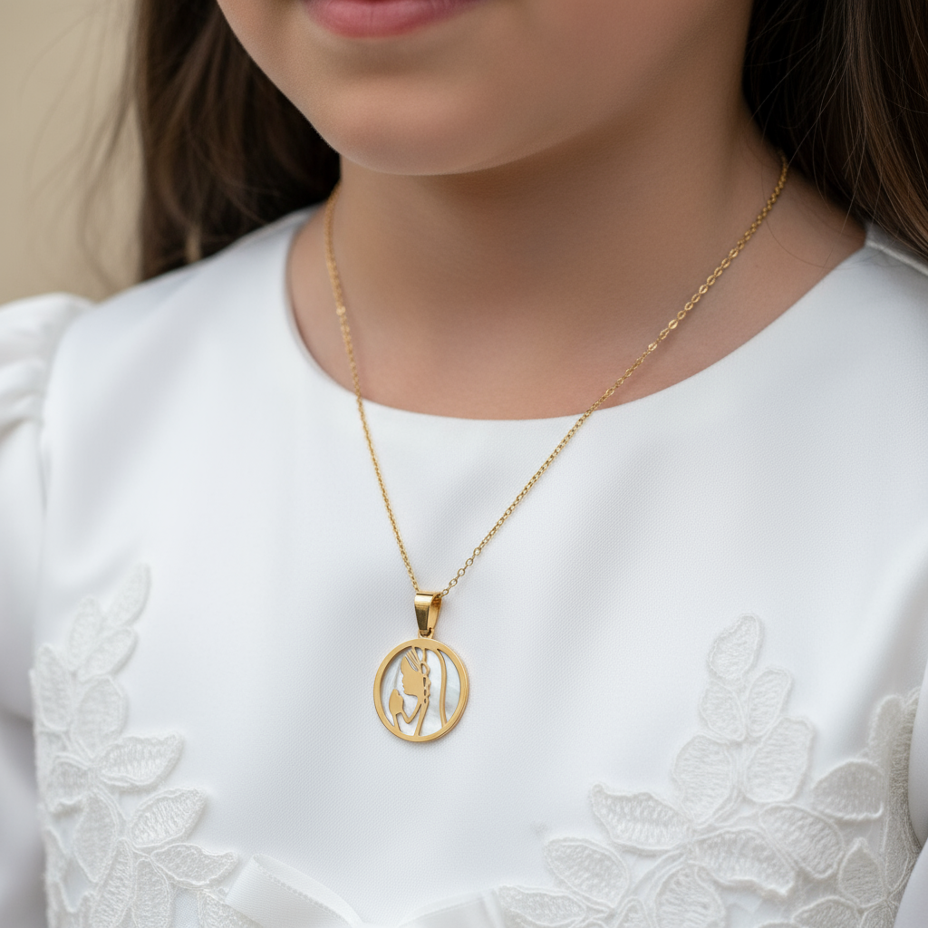 COLLAR VIRGEN NIÑA NACAR - GOLD