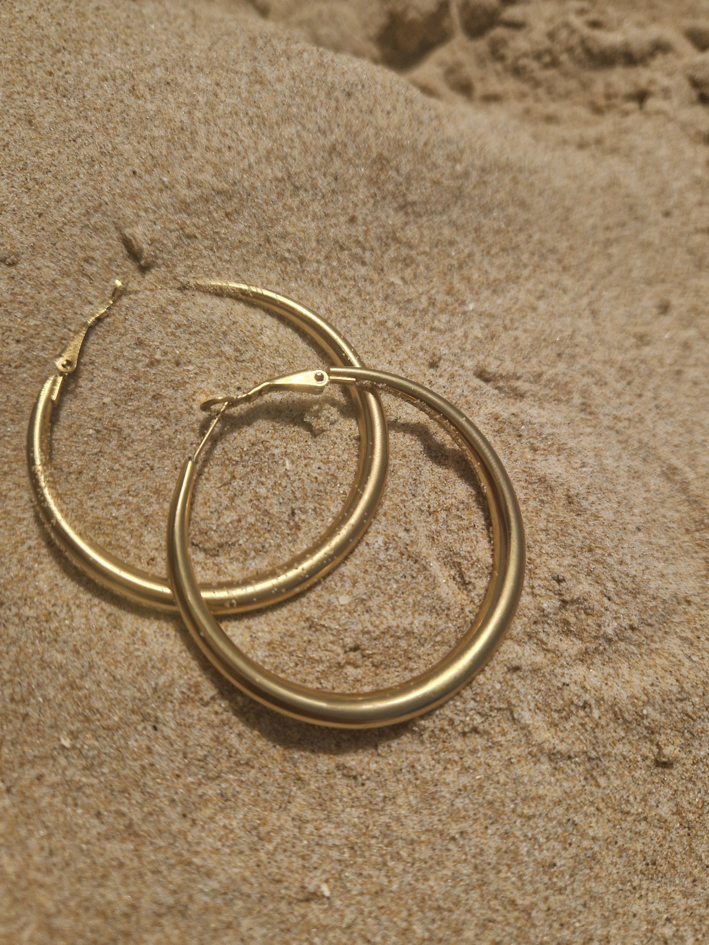 AROS HILL - GOLD