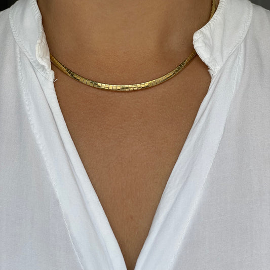 COLLAR PYTHON RÍGIDO - GOLD